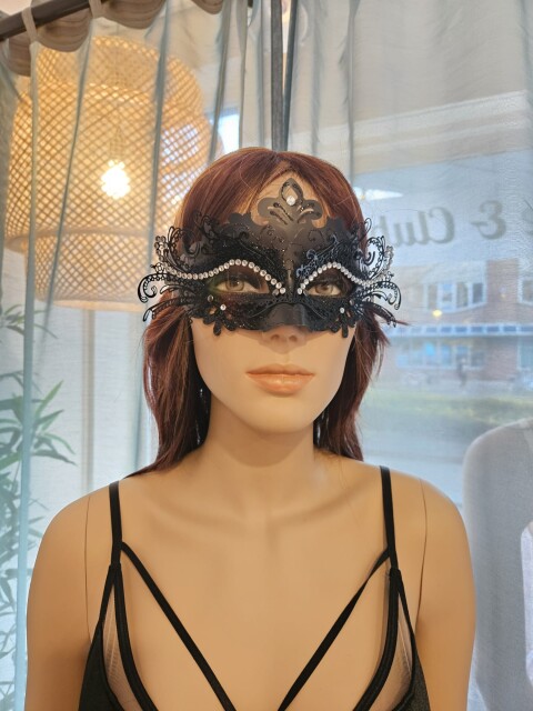 Strass Filigrain Masker mask1